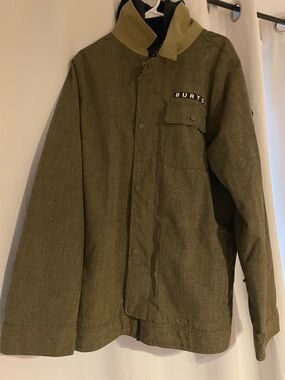 Burton Olive Green Ski Jacket with Contrast Collar